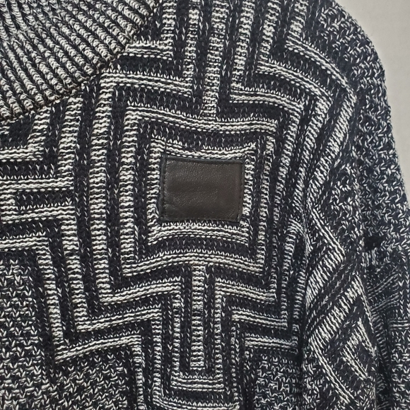 Vintage Sasson Black White Abstract Sweater XL - Picture 5 of 8